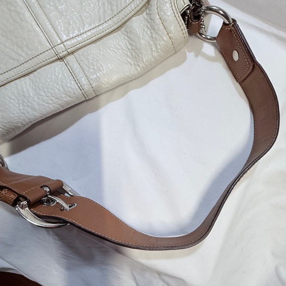 Coach White and Brown Shoulder Bag - Picture 7 of 12